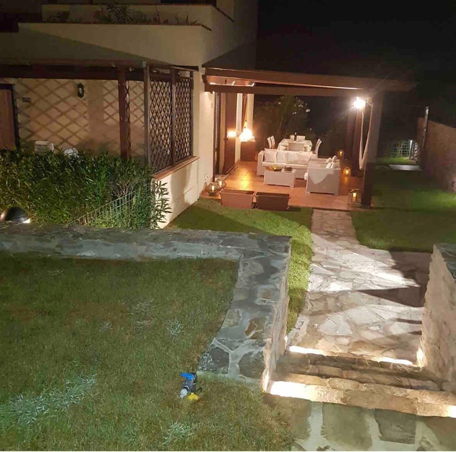 Appartamento A 200Mt Da "La Pelosa" Stintino Extérieur photo